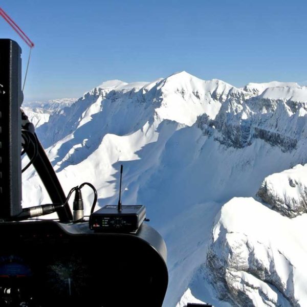 glacier lakes and helicopter landing at 3000m from Balzers