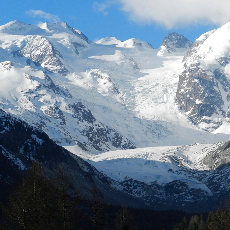 En hélicoptère depuis Samedan pour la haute Engadine