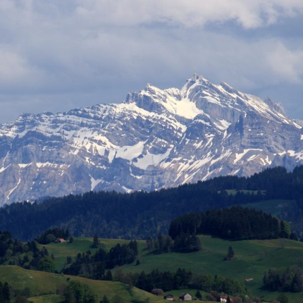 Von Sitterdorf zum Säntis mit dem Hubschrauber