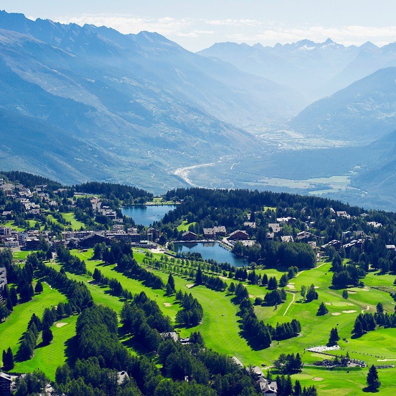 Depuis Sion pour des vols circuits de 60 minutes en hélicoptère