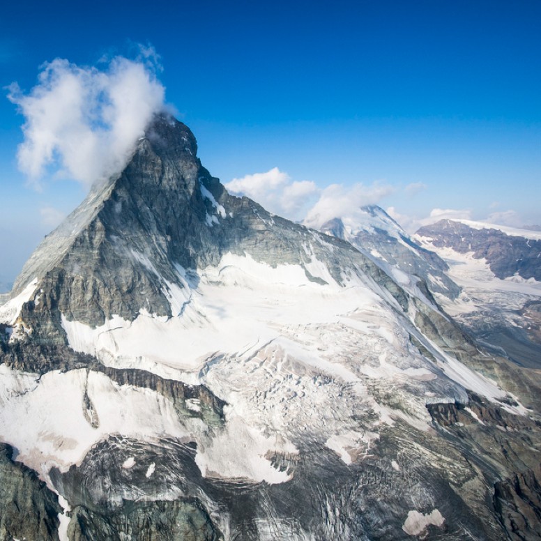 De Saanen vers le Cervin en hélicoptère