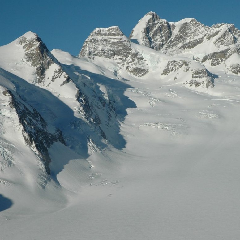 Eiger, Mönch, Jungfrau en hélicoptère au départ de Granges