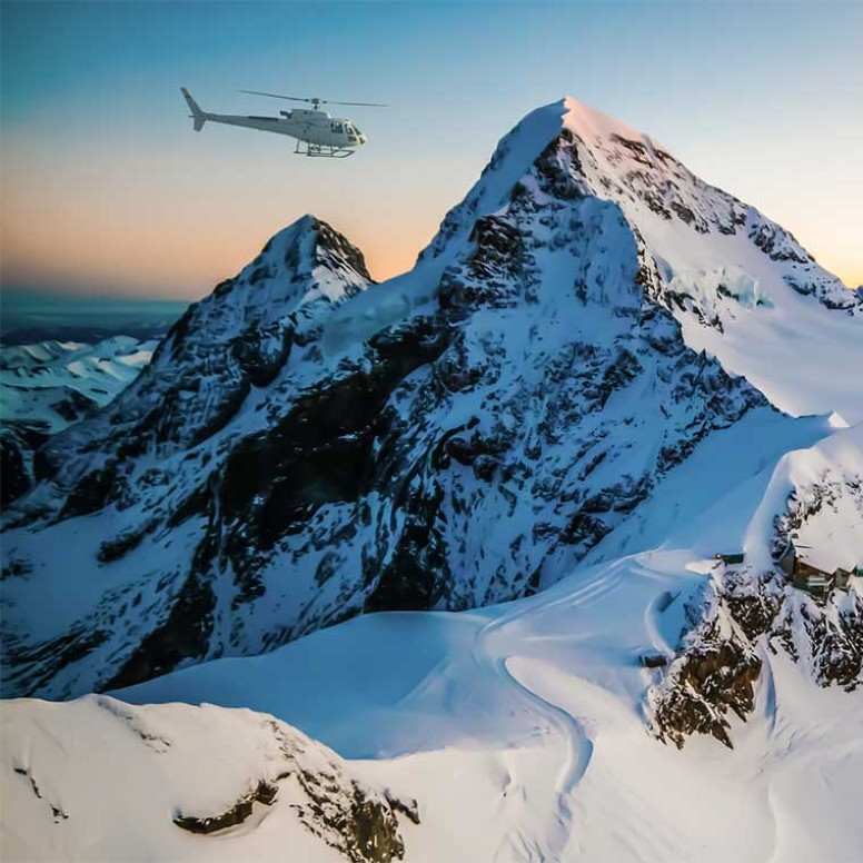 Depuis Sitterdorf pour un vol au-dessus des Alpes en hélicoptère