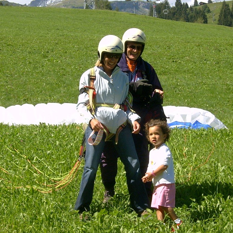 Tandem paragliding flight in Flims