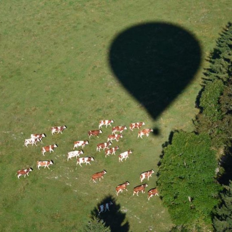 Vol en ballon dans le canton de Neuchâtel