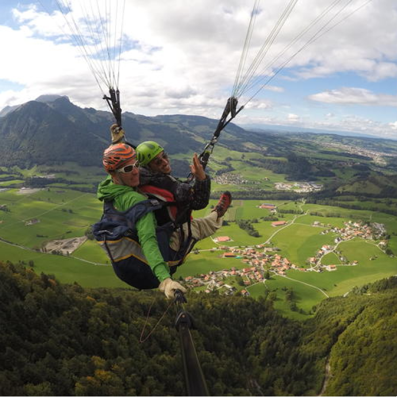 Tandem flight from Charmey