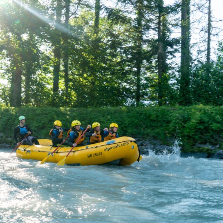 Fun rafting on the Lütschine