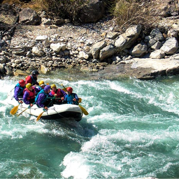 Rafting auf der Saane im Pays d'Enhaut