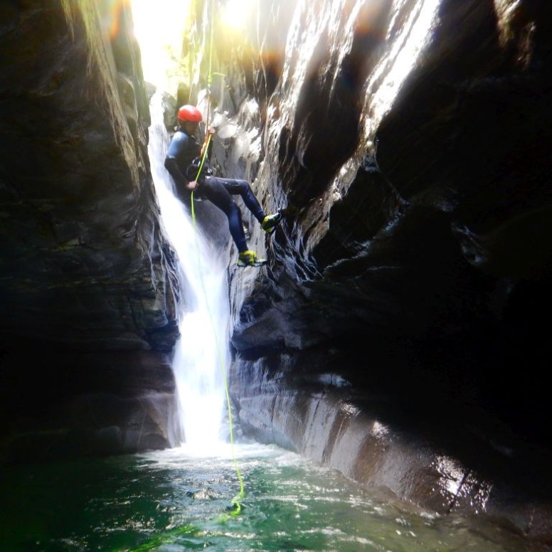 Canyoning dans l'Iragna au Tessin