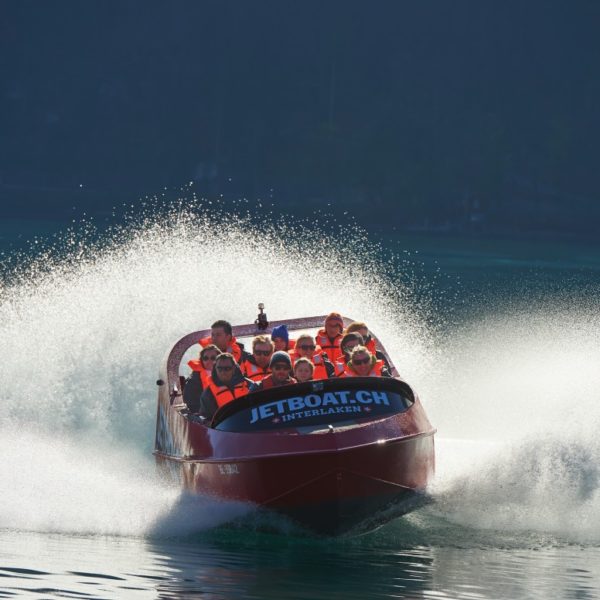 jet boat in Interlaken