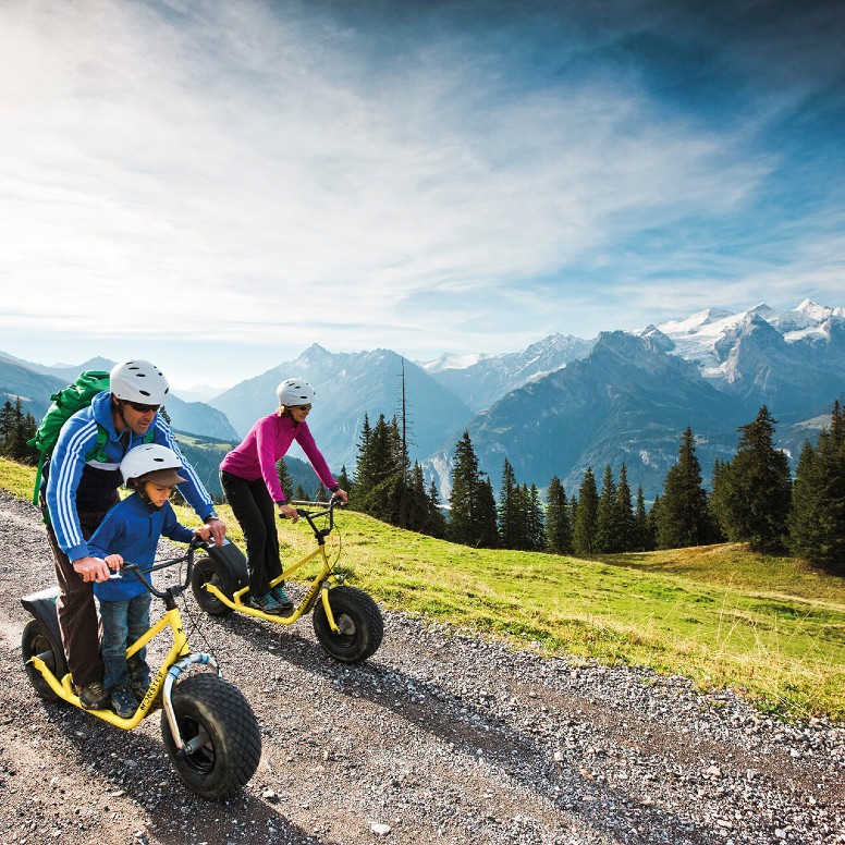 Monster scooter in Lauterbrunnen