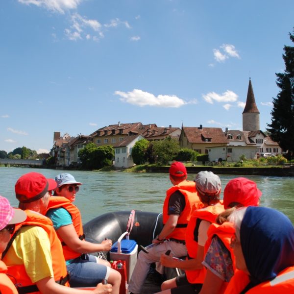 Easy Rafting auf der Reuss in Mellingen und Gebenstorf für eine Schulreise