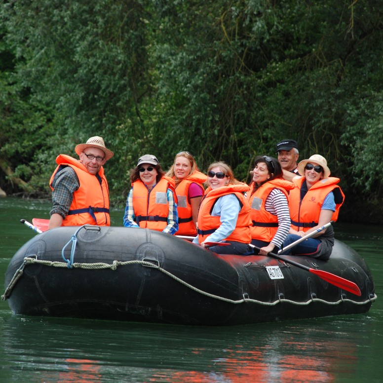 Easy Rafting auf der Reuss zwischen Gisikon und Rottenschwil