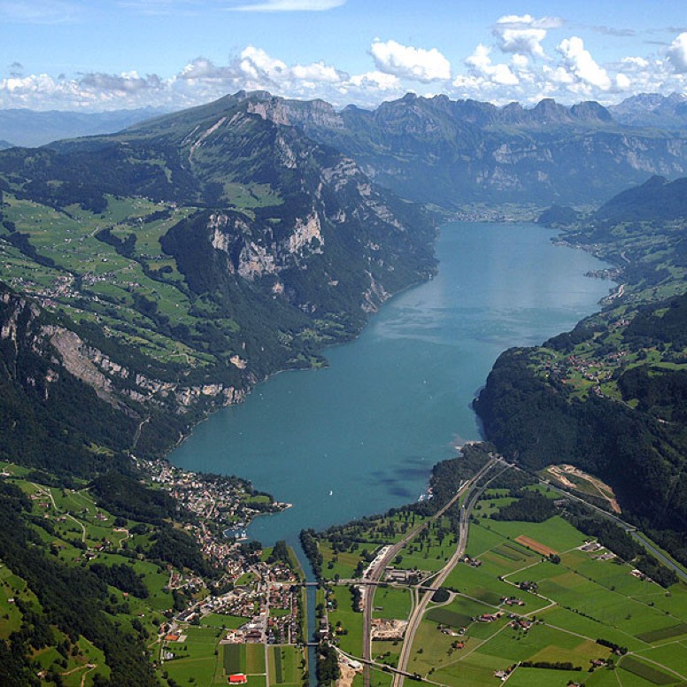 Abfahrt von Sitterdorf für einen Flug nach Sitterdorf - Rhein - Walensee - Sänstis - 45 Min.