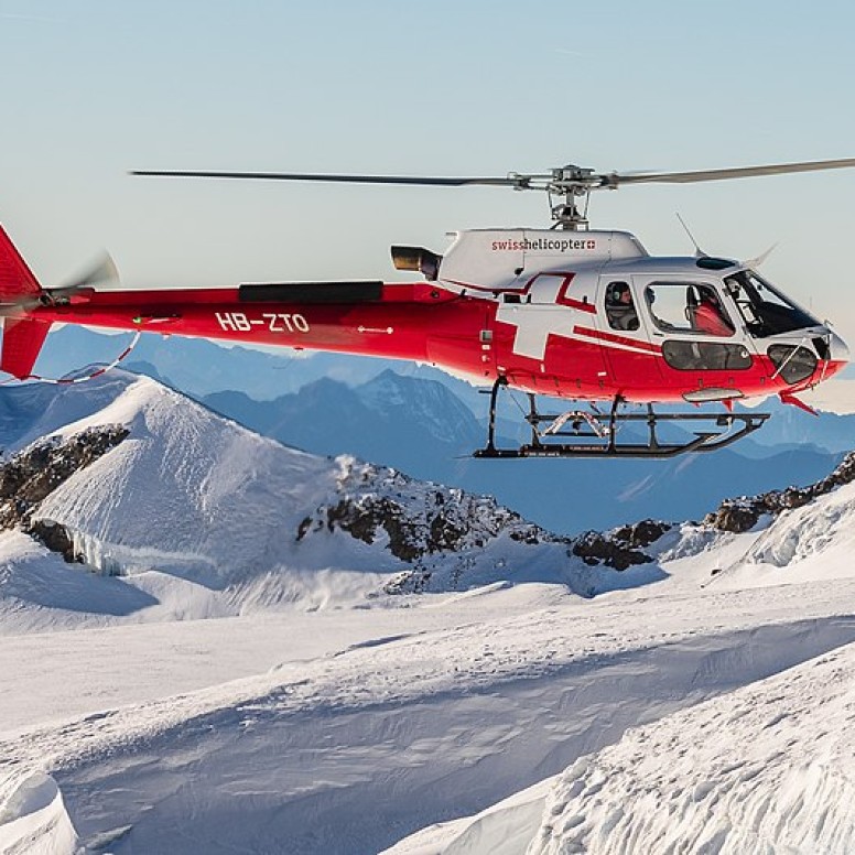 ECUREIL B3 für Von Gstaad-Grund mit dem Heliski nach Zanfleuron