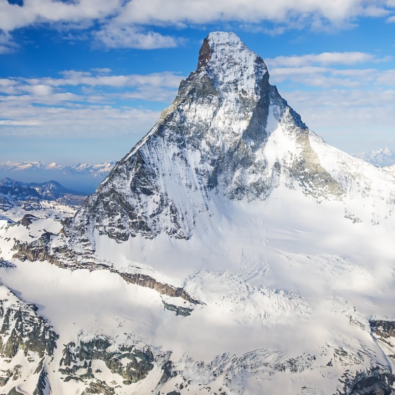 Le Cervin en avion depuis Schänis