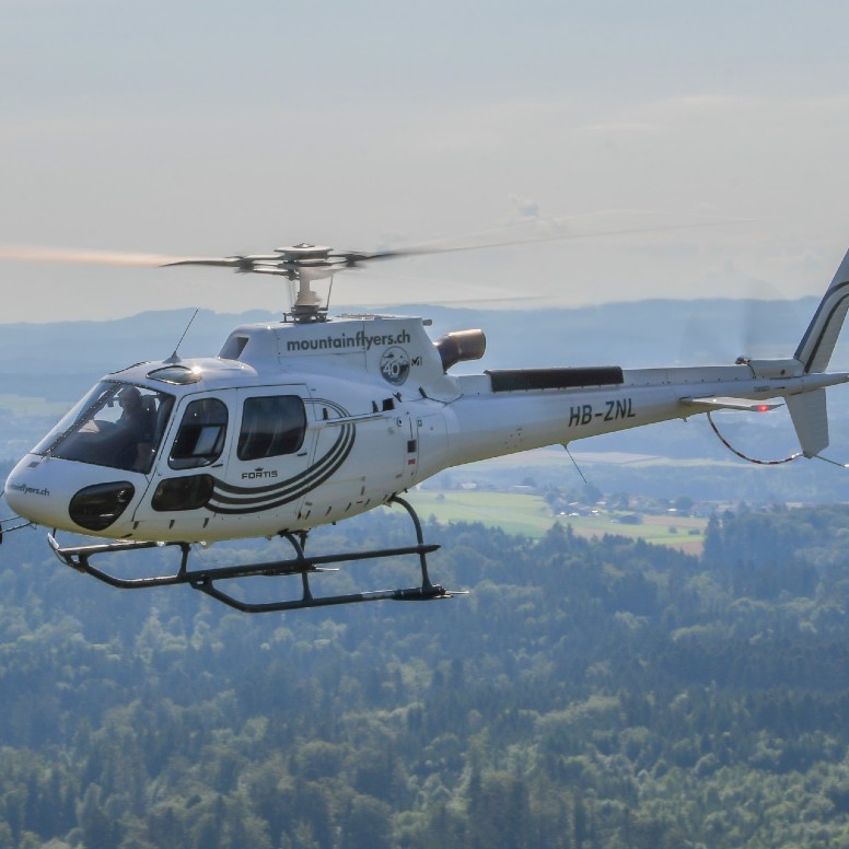 Initiation au pilotage d'un Ecureuil H125 depuis Berne-Belp