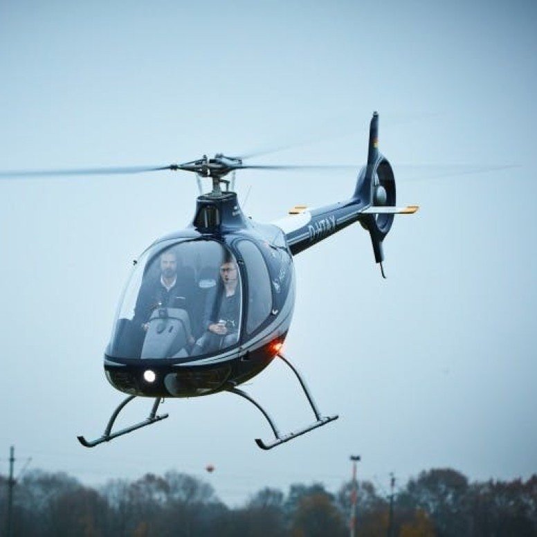 Initiation au pilotage d'un hélicoptère Cabri G2 depuis Balzers