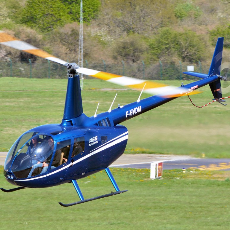 Introduction to Robinson R66 flying from Sitterdorf