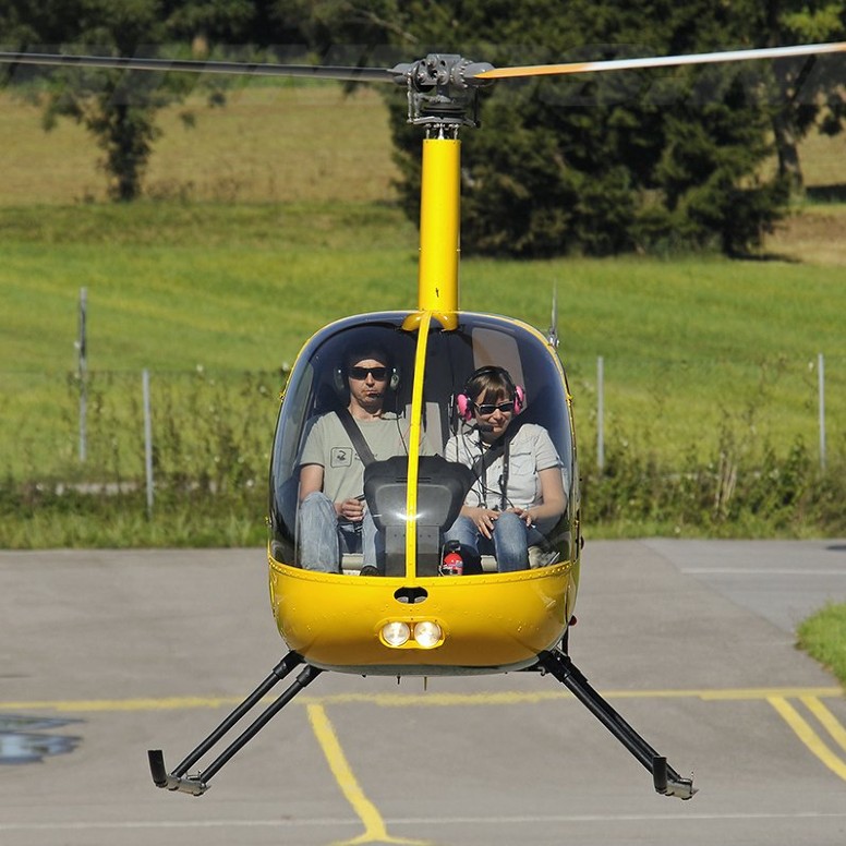 Simulateur de vol Robinson R22 à Niederbuchsiten