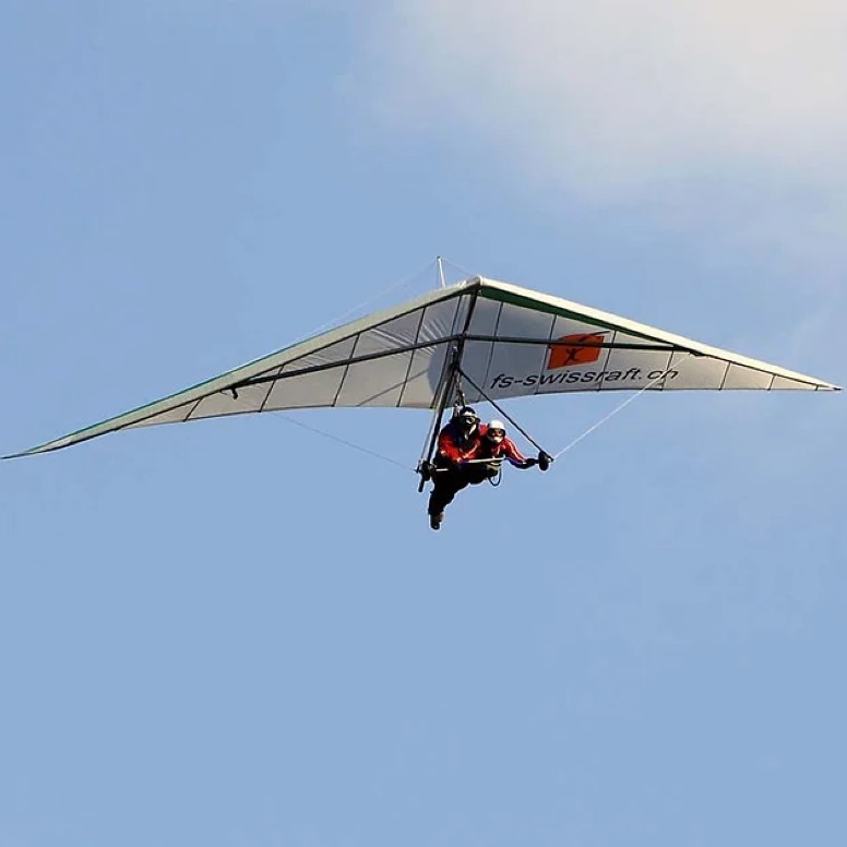 Hang-gliding tandem flight from Flims