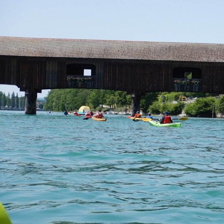 Canoë Funyak entre Schaffhouse et Rüdlingen sur le Rhin