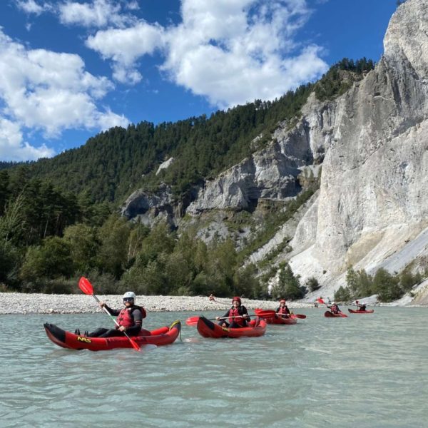 Ilanz- Valendas in canoa o funyak