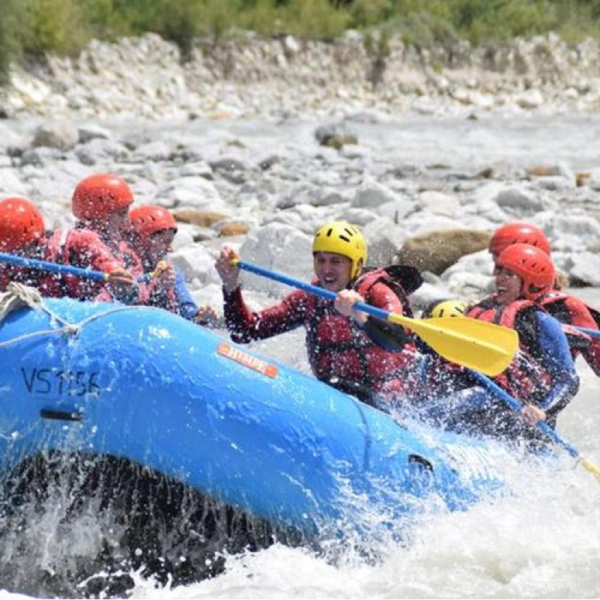 Schulausflug zum Rafting auf der Dranse de Bagnes